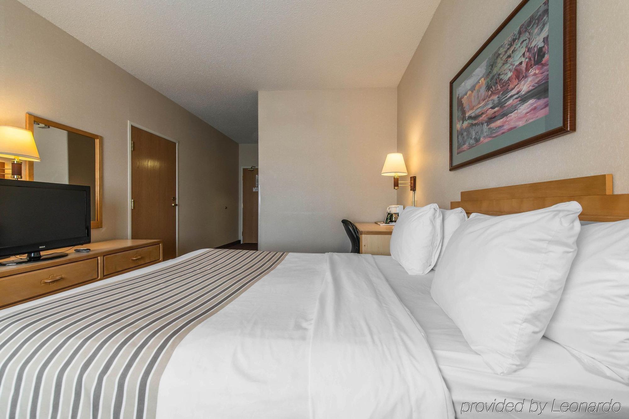 Quality Inn & Suites West Πουέμπλο Εξωτερικό φωτογραφία