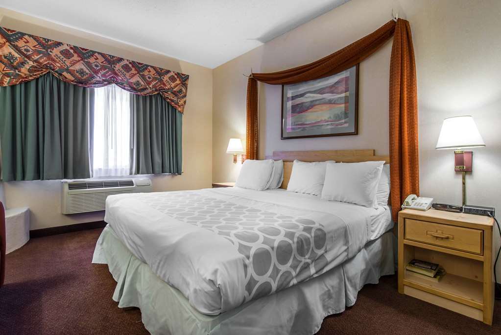 Quality Inn & Suites West Πουέμπλο Δωμάτιο φωτογραφία